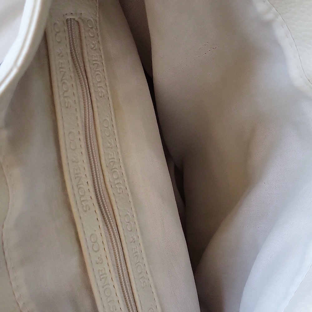 Stone & Co. Cream Leather Shoulder Bag - Picture 11 of 11